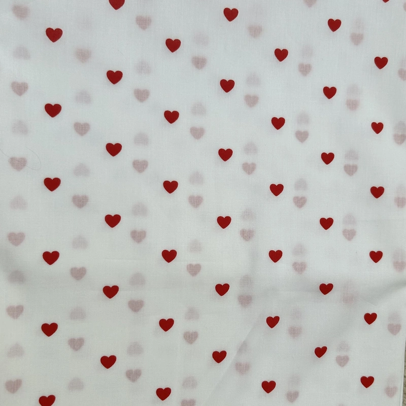 Bílá se srdíčky
