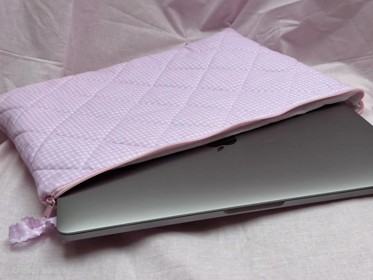 Obal na notebook (Macbook)