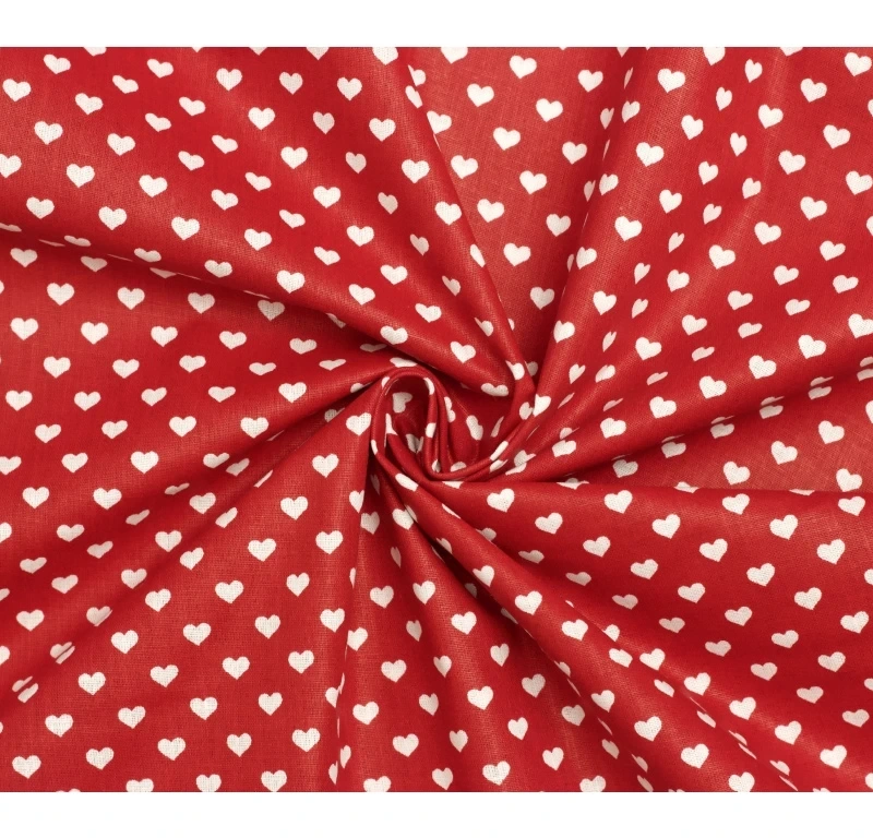 Bílá srdce na červené