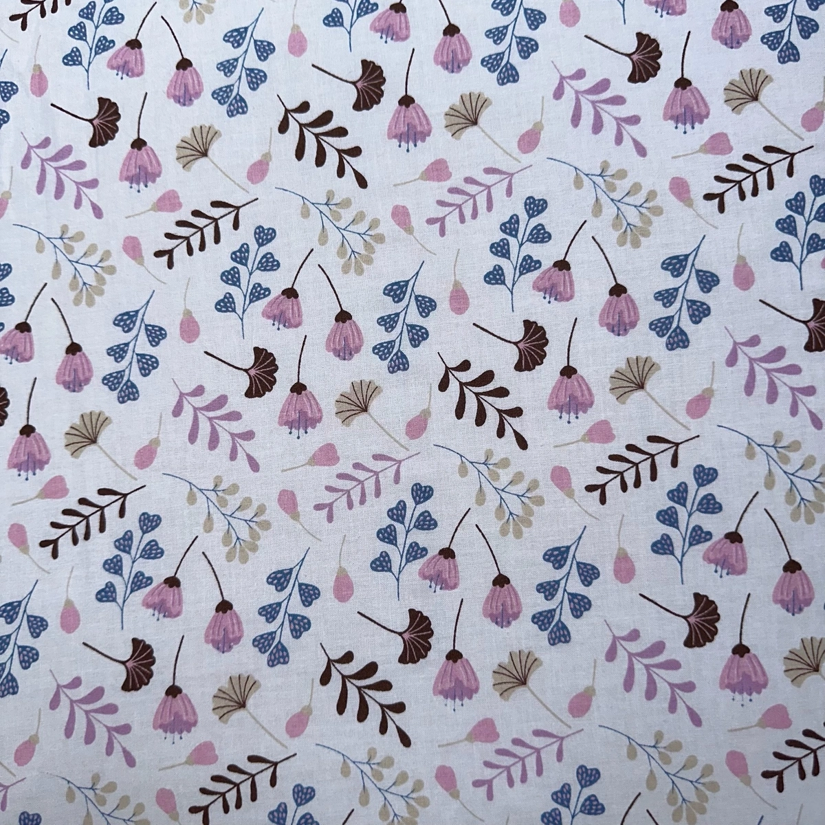 Růžovo-modrý list