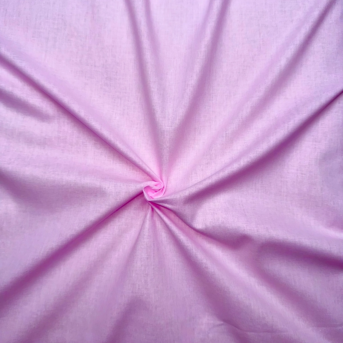 Světlounce růžová